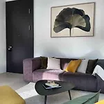 Stilvolles Loft Mit Naturpool Mels
