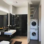 Stilvolles Loft Mit Naturpool