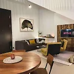 Appartamento Stilvolles Loft Mit Naturpool *