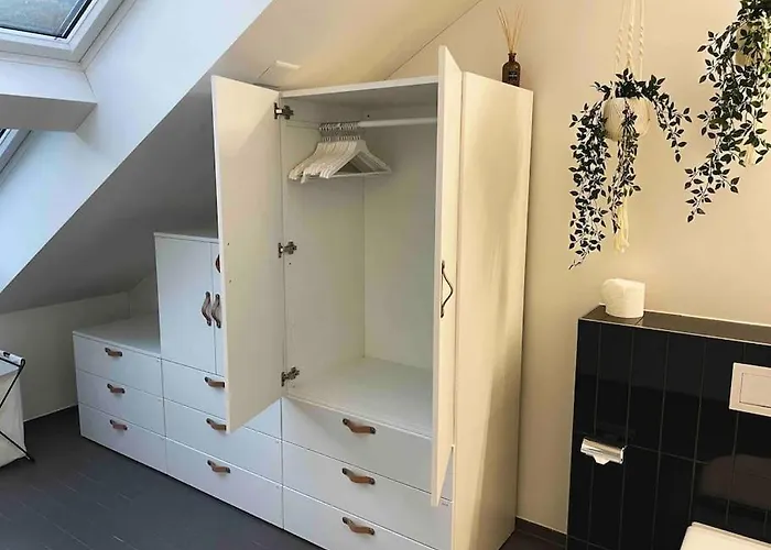 Stilvolles Loft Mit Naturpool Appartement *