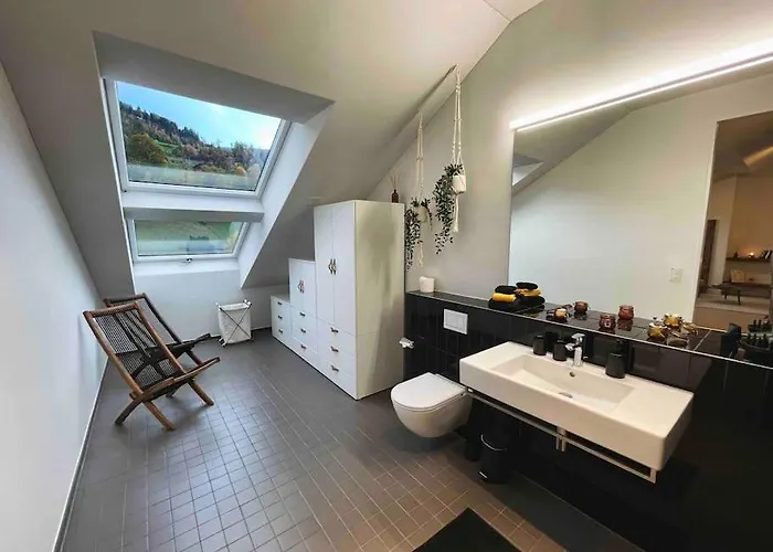 Stilvolles Loft Mit Naturpool *