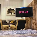 Stilvolles Loft Mit Naturpool * Mels